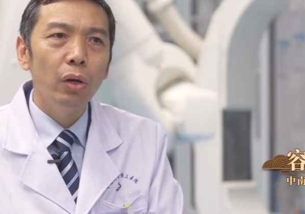 《十年家國十年心》第100集丨洞穿分子影像的“火眼金睛”
